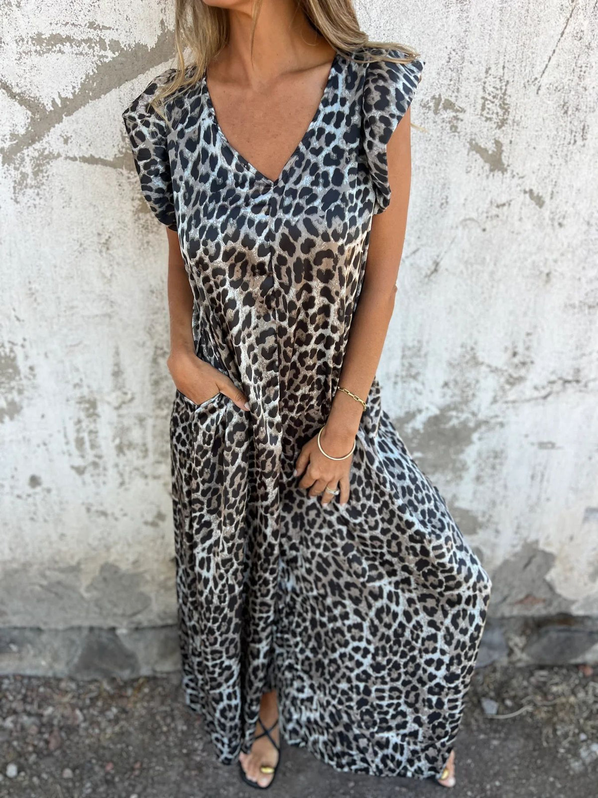 Cassandra™ | Trendy V-Neck Women Jumpsuit