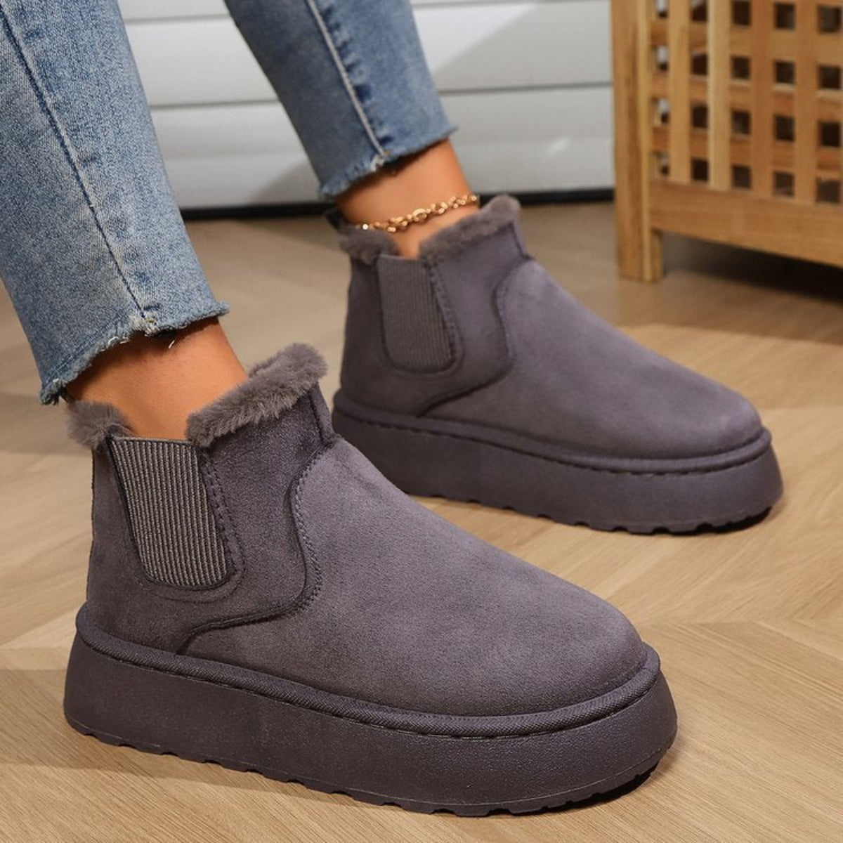 Verlie | Comfy Faux Suede Slip-On Snow Short Boots