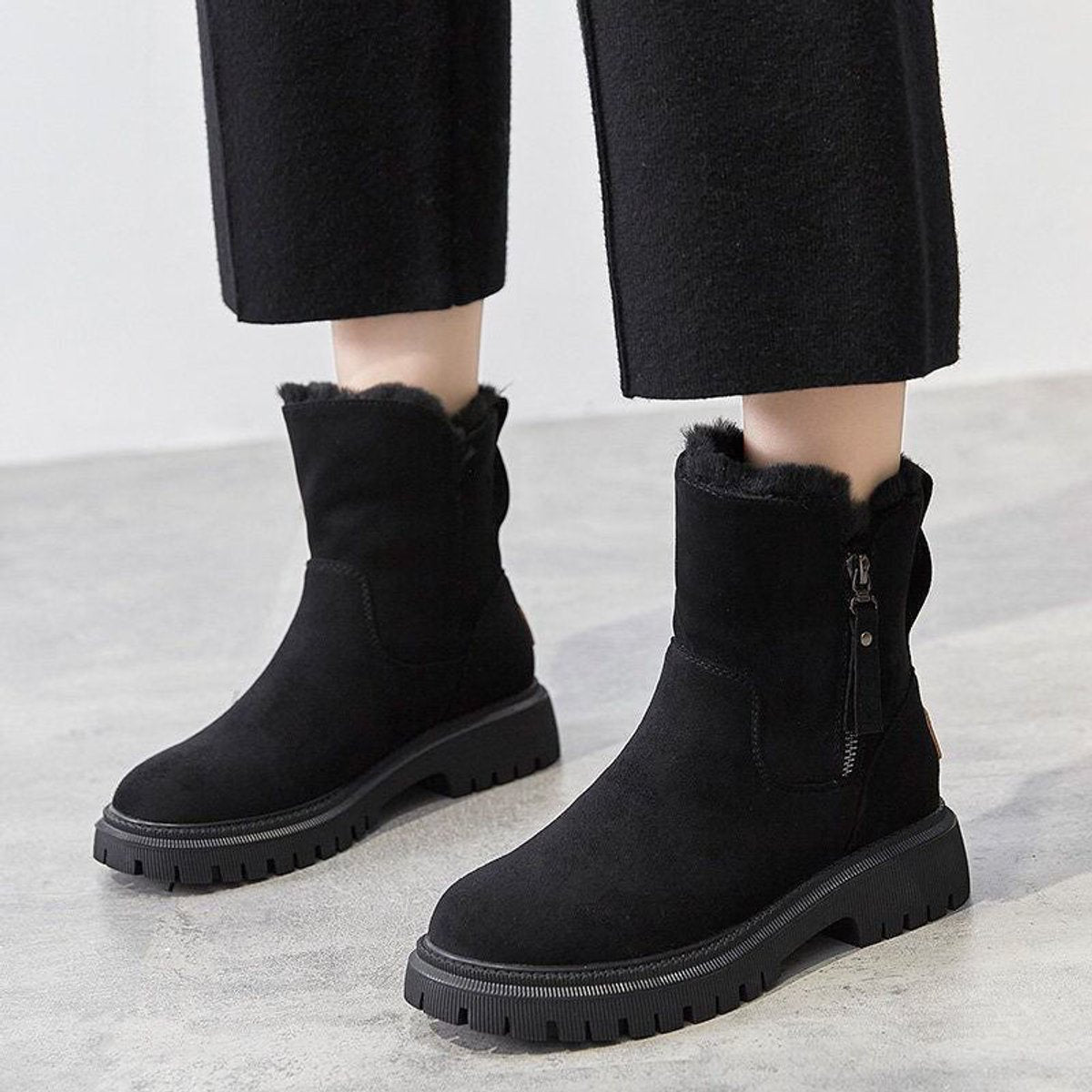 Women's Faux Suede Ankle Boots – Fleece-Lined Platform Snow Boot