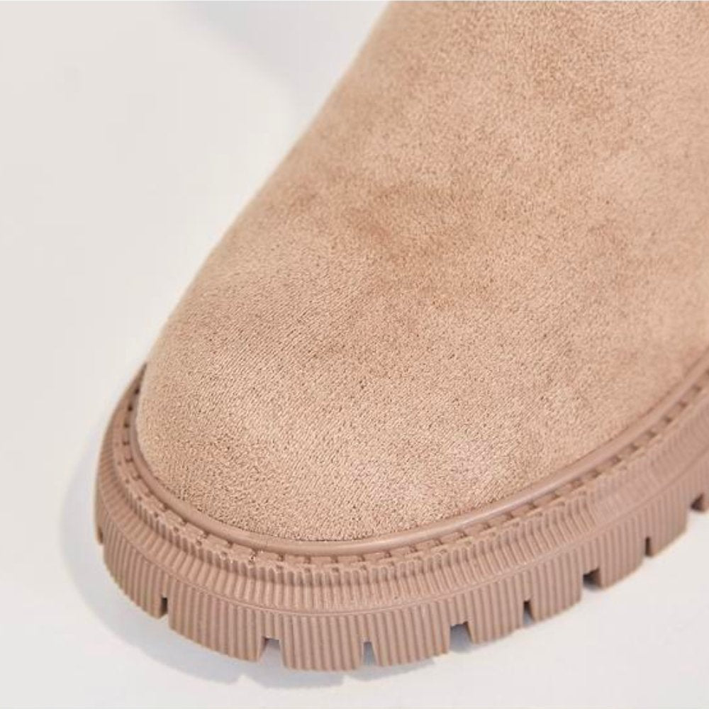 FREYA | Women's Winter Boots – Faux Suede, Fleece-Lined, Lugged Sole