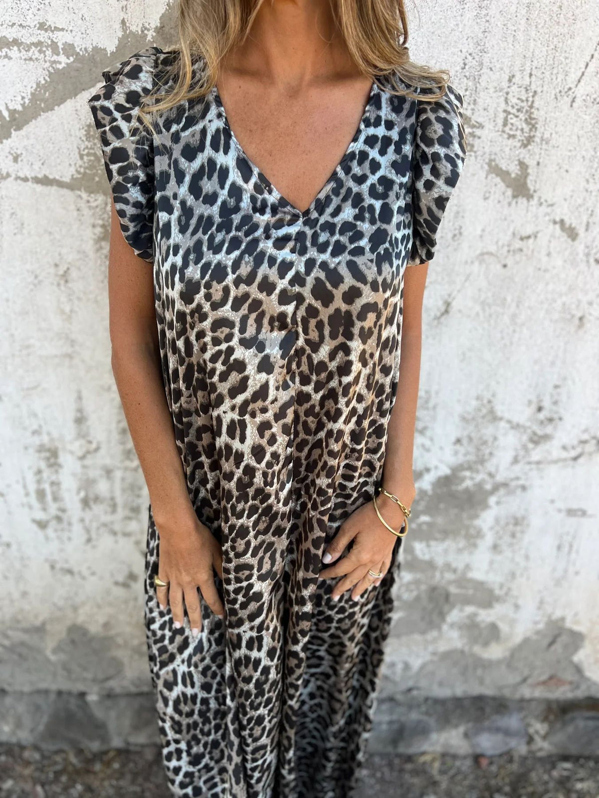 Cassandra™ | Trendy V-Neck Women Jumpsuit